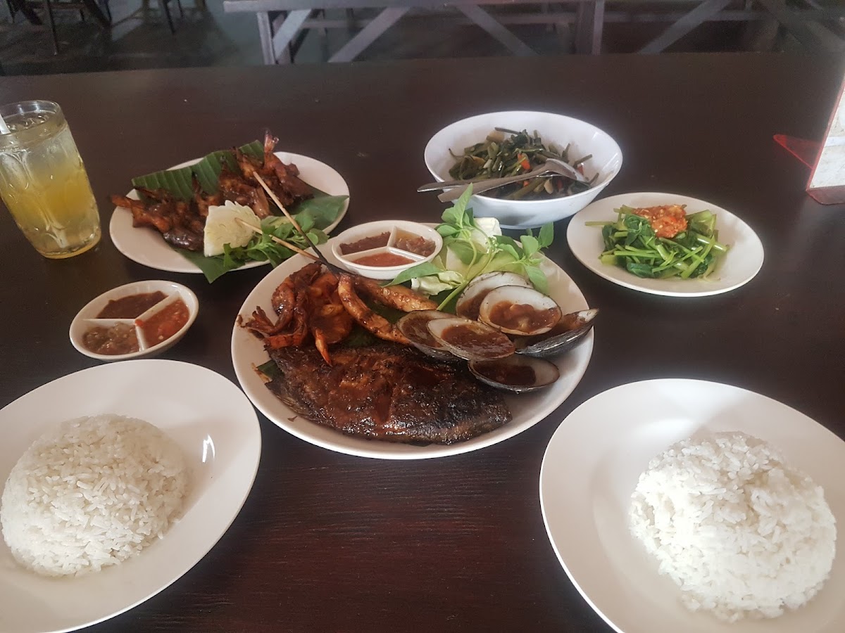 Ikan Bakar Dan Goreng Khas Jimbaran-8